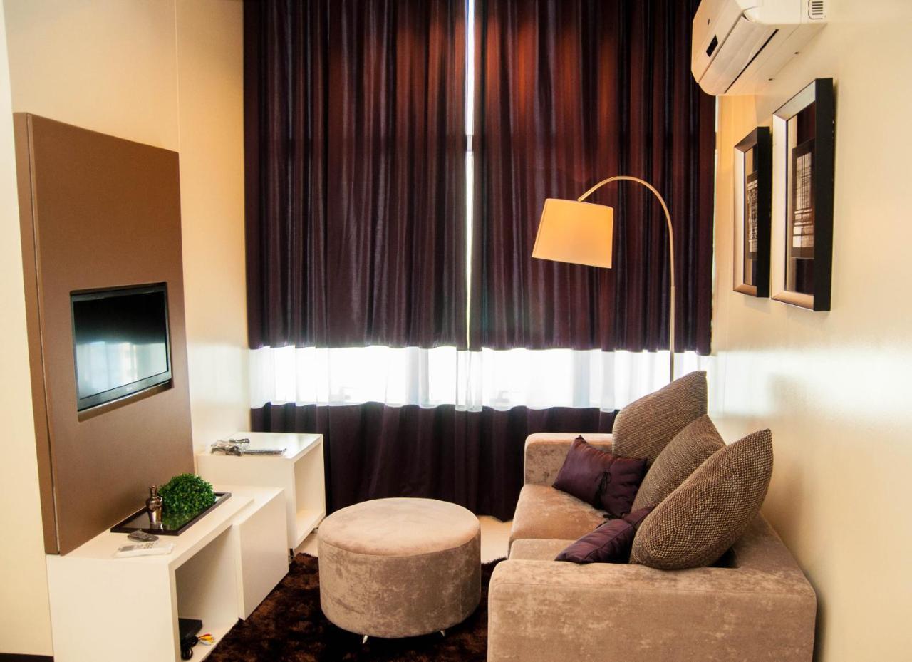 Versailles Stay Makati City Exterior photo